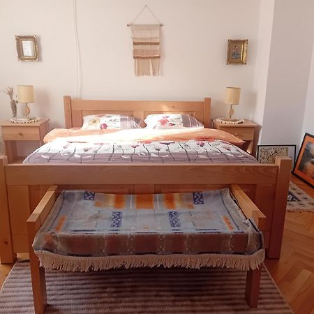 Konak Ugnji-Village Cetinje Eksteriør bilde