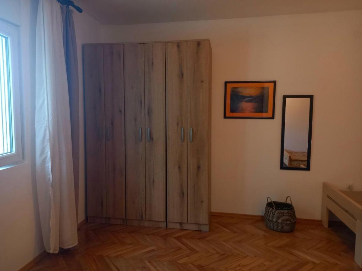 Konak Ugnji-Village Cetinje Eksteriør bilde