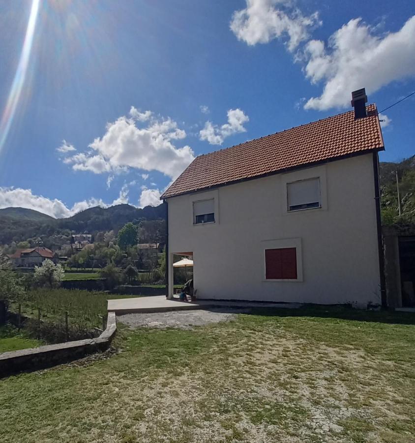 Konak Ugnji-Village Cetinje Eksteriør bilde